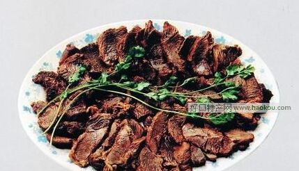 Xuţ.jpg